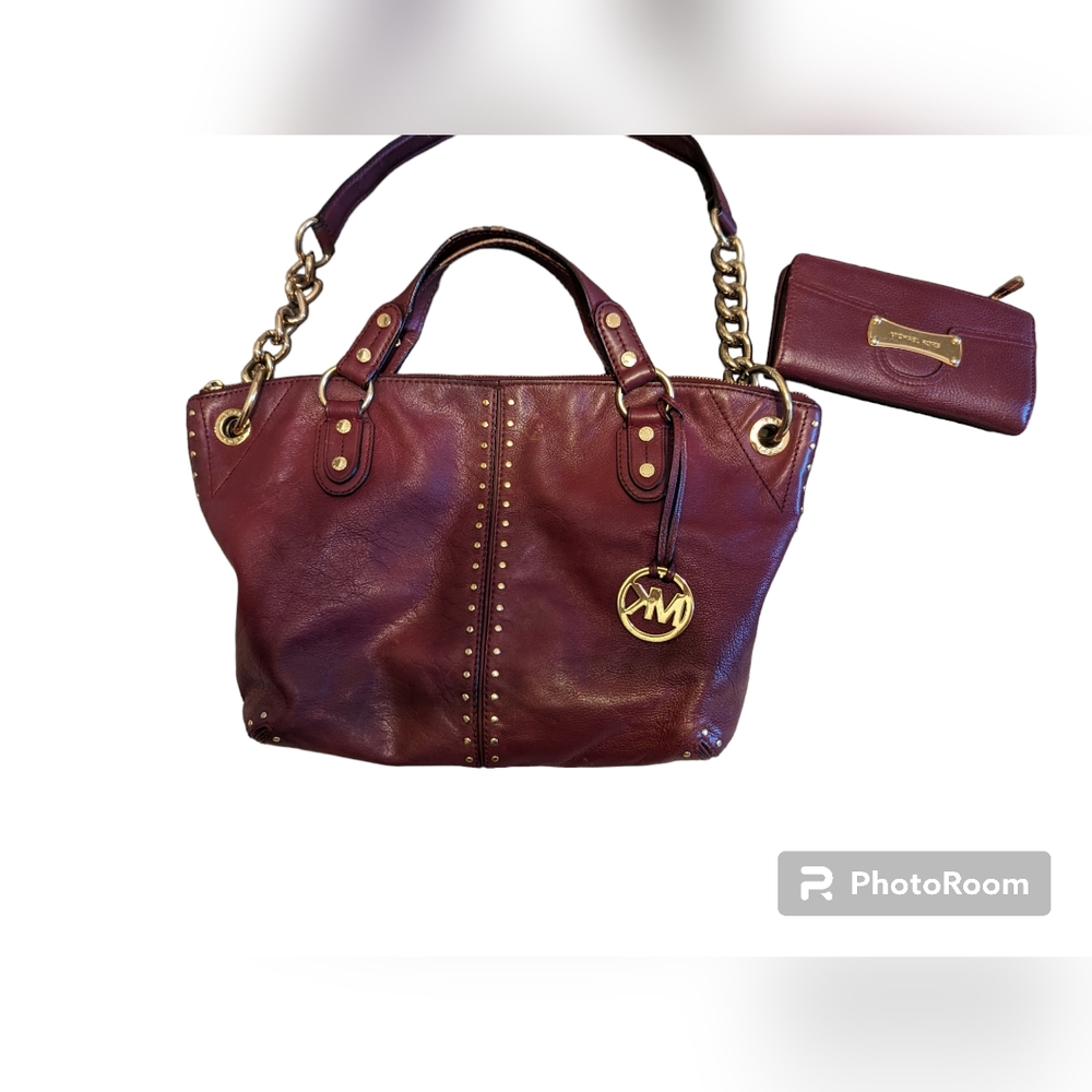 Michael Kors Uptown Astor Cinnabar Dark Red and matching wallet UGC